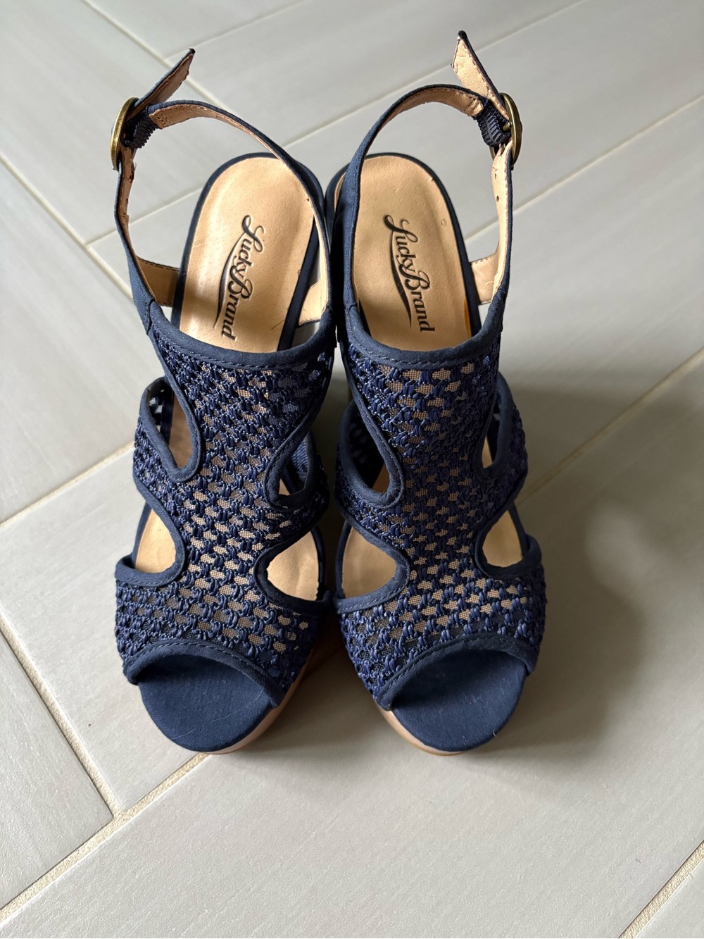 Lucky Brand Remmy Platform Wedges - Picture 3 of 8